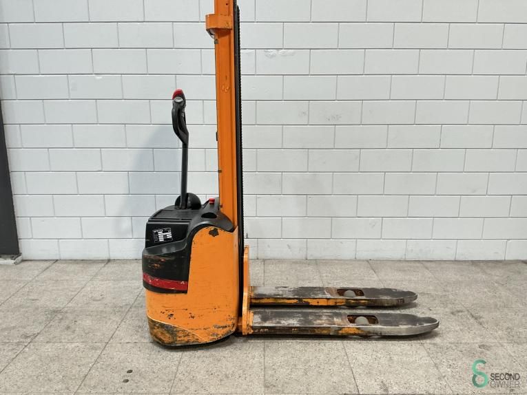 Stapler Elektrisch Still EGV10 2003