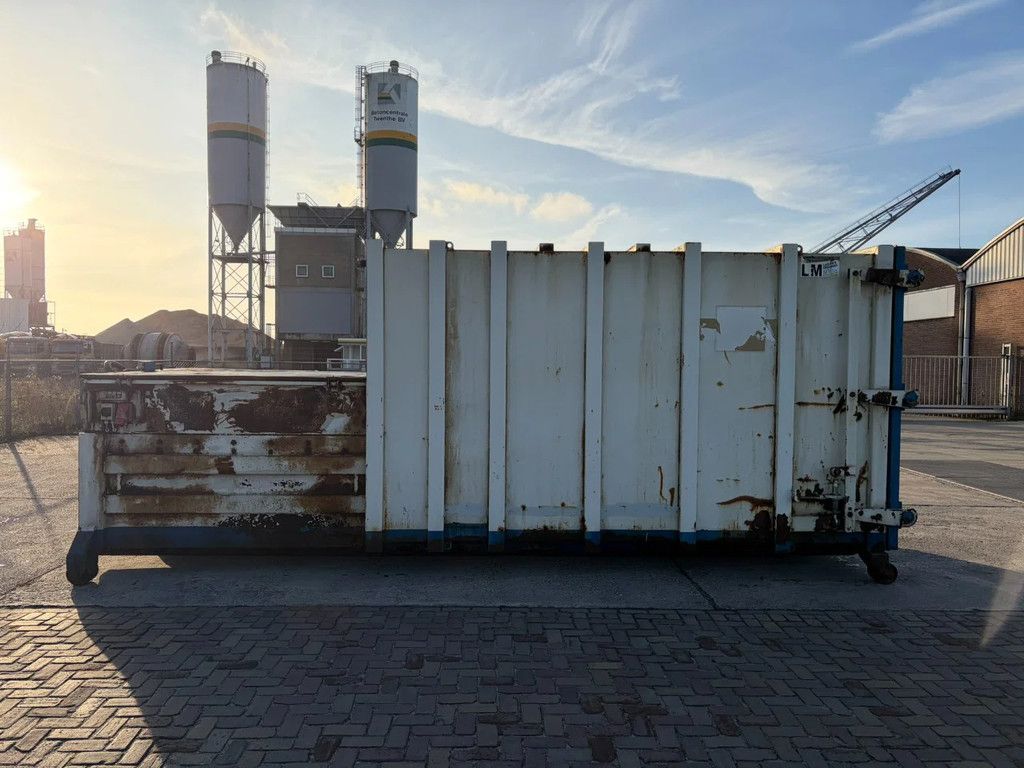 Overige Ludden & Mennekes 20m3 pers