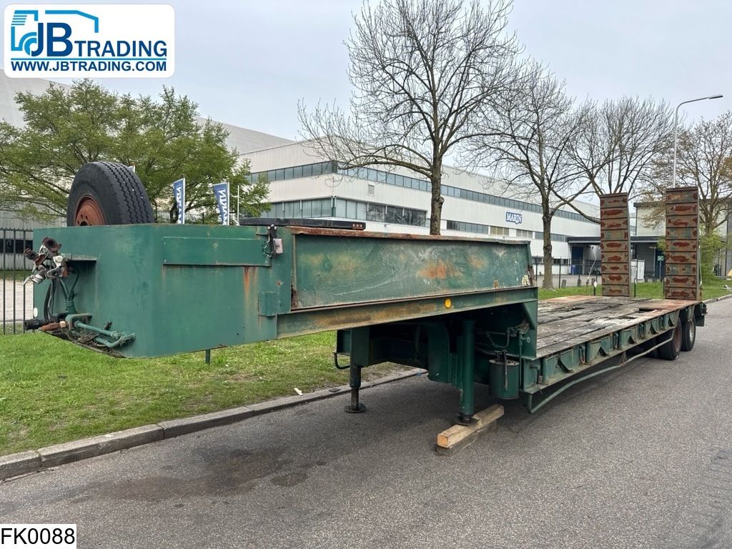 Kaiser Lowbed Steel suspension