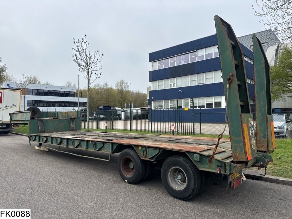 Kaiser Lowbed Steel suspension