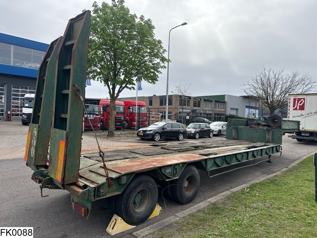 Kaiser Lowbed Steel suspension