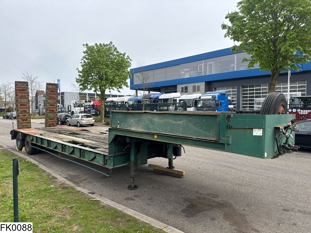 Kaiser Lowbed Steel suspension