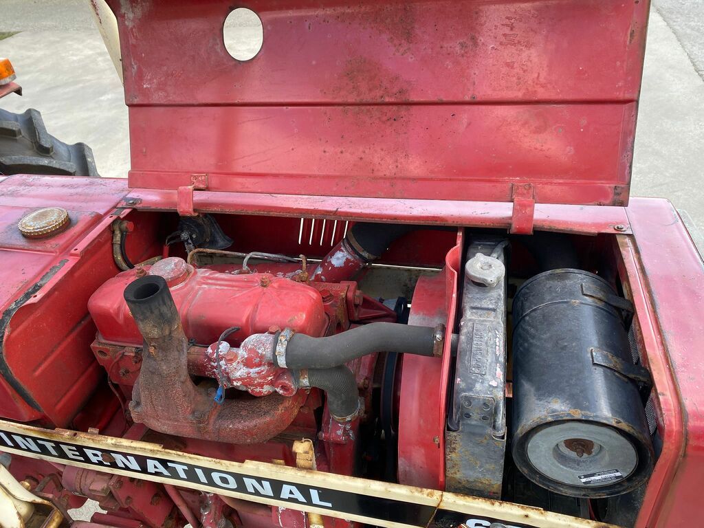 Case-International 633