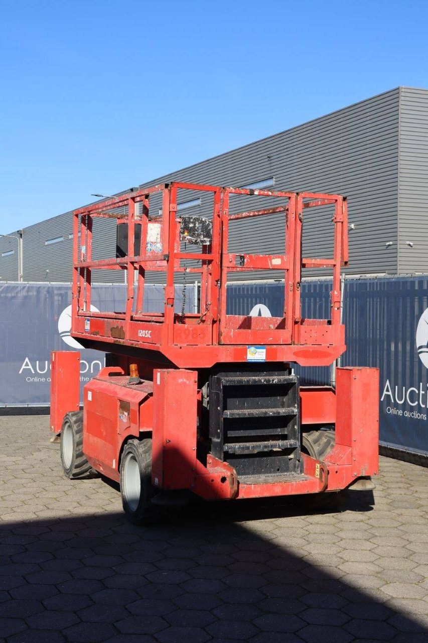 Manitou 120 SC Diesel Scissor Lift 12m 2011