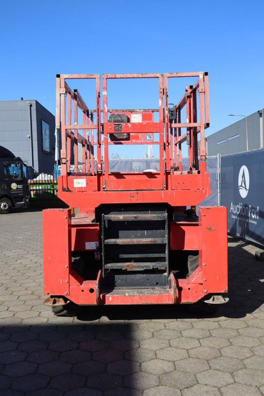 Manitou 120 SC Diesel-Scherenarbeitsbühne 12 m 2011
