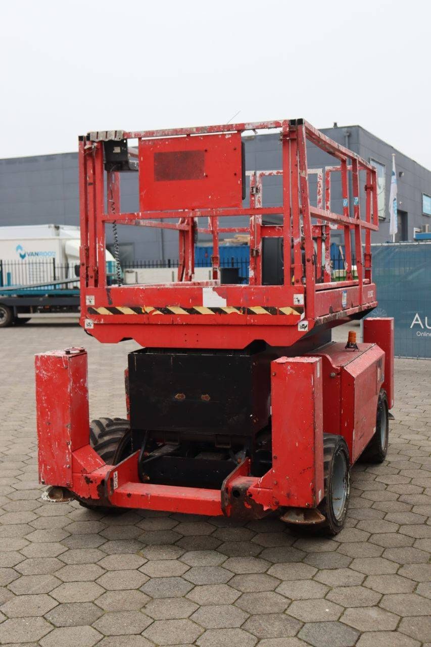 Schaarlift Manitou 120SC Diesel 12m 2010