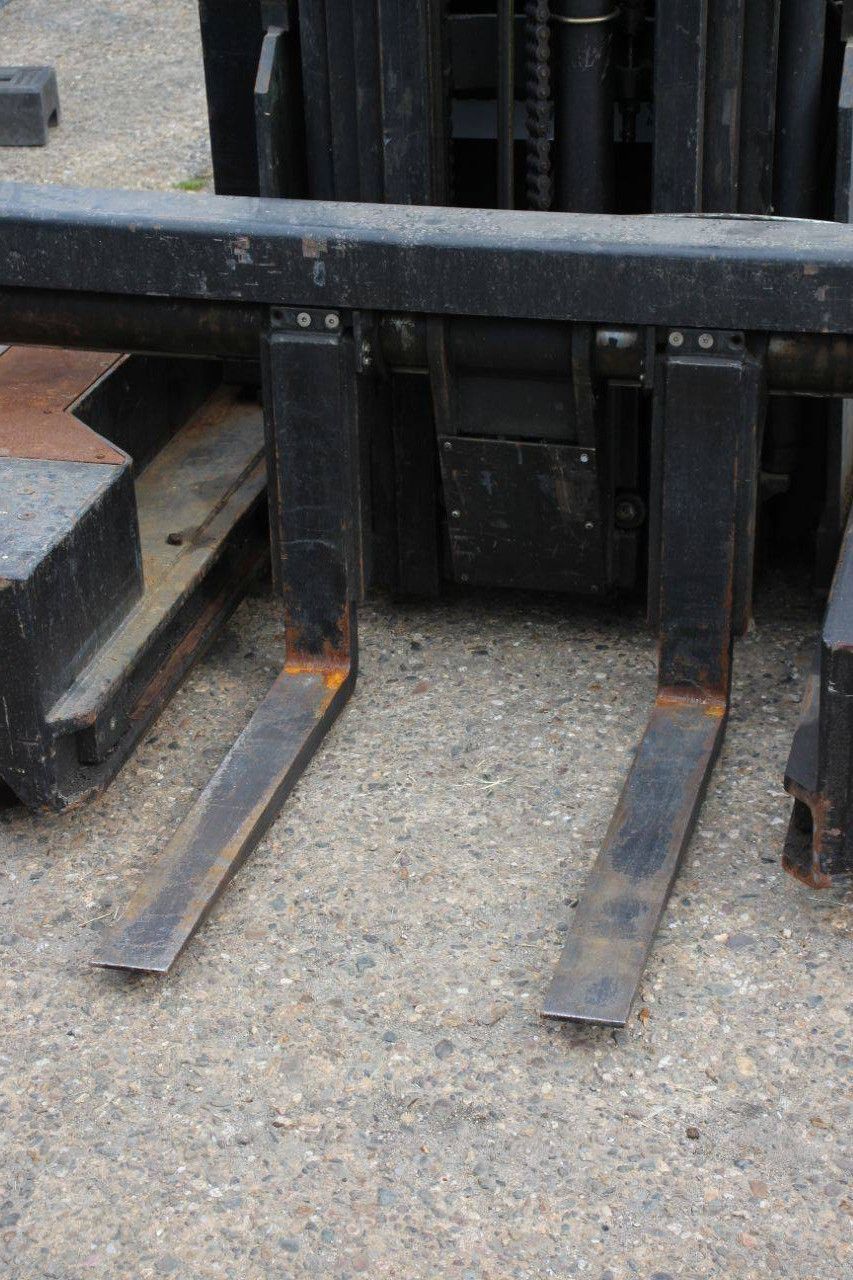 Mitsubishi RB 20 Electric Reach Truck 2000kg 5.70m 1998