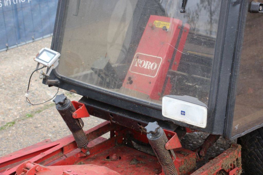 Toro 220D Diesel-Aufsitzmäher