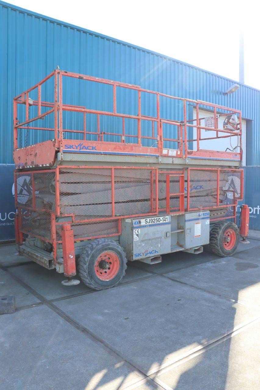 Skyjack SJ9250 Diesel-Scherenarbeitsbühne 15,2 m 2007