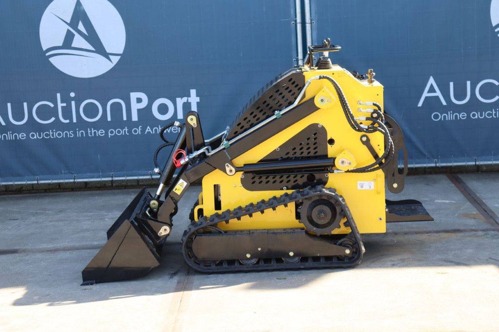 Skid steer loader LH T360 Petrol 8.7kW New