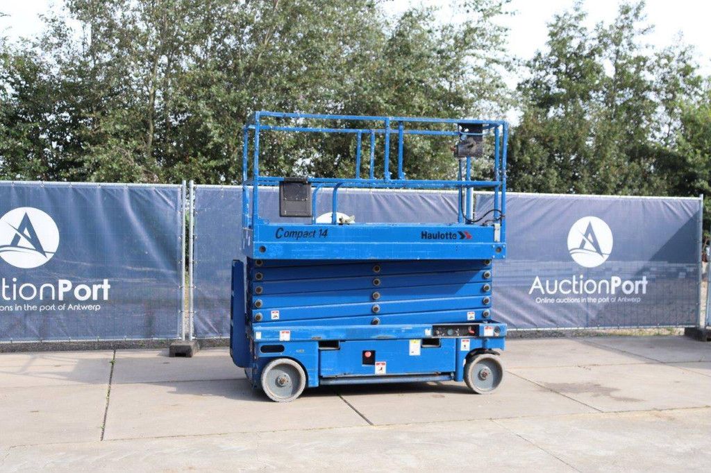 Schaarhoogwerker Haulotte Compact 14 Elektrisch 350kg 13.8m 2010