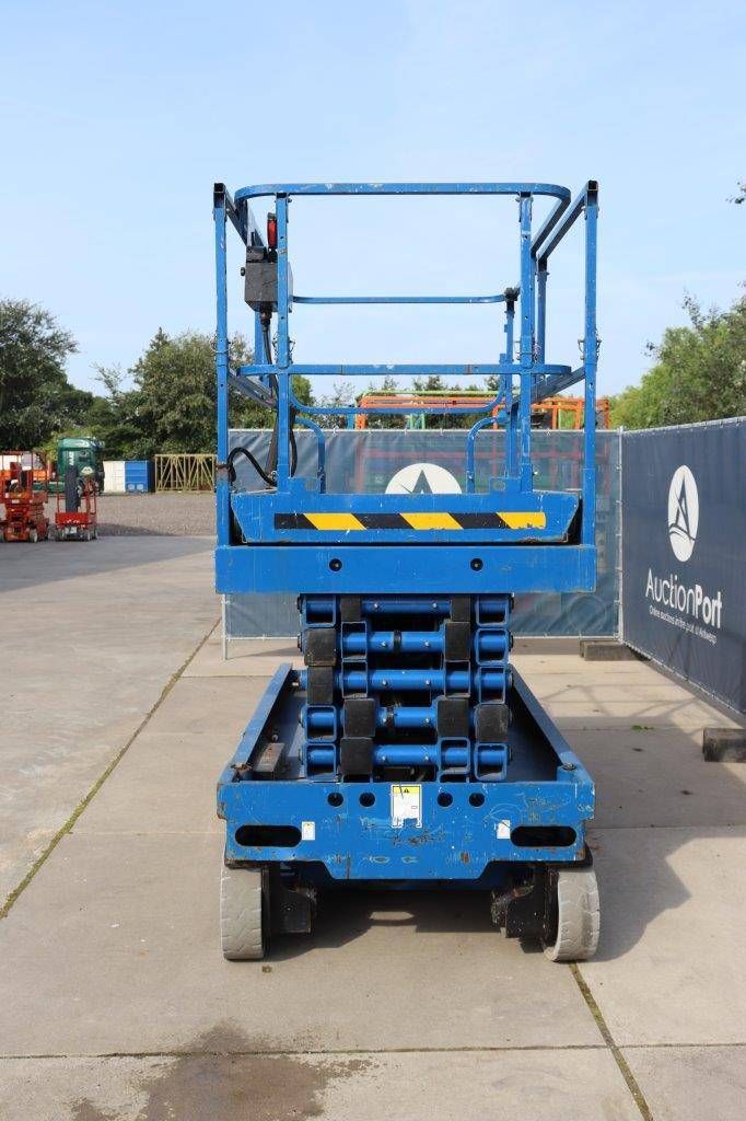 Schaarhoogwerker Haulotte Compact 14 Elektrisch 350kg 13.8m 2010