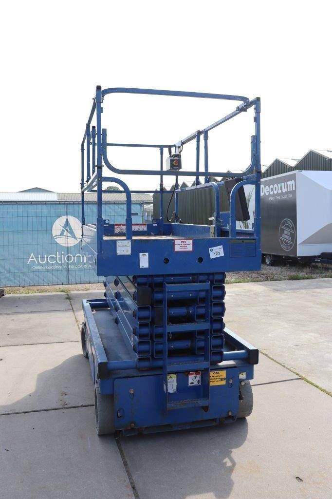 Schaarhoogwerker Haulotte Compact 14 Elektrisch 350kg 13.8m 2010