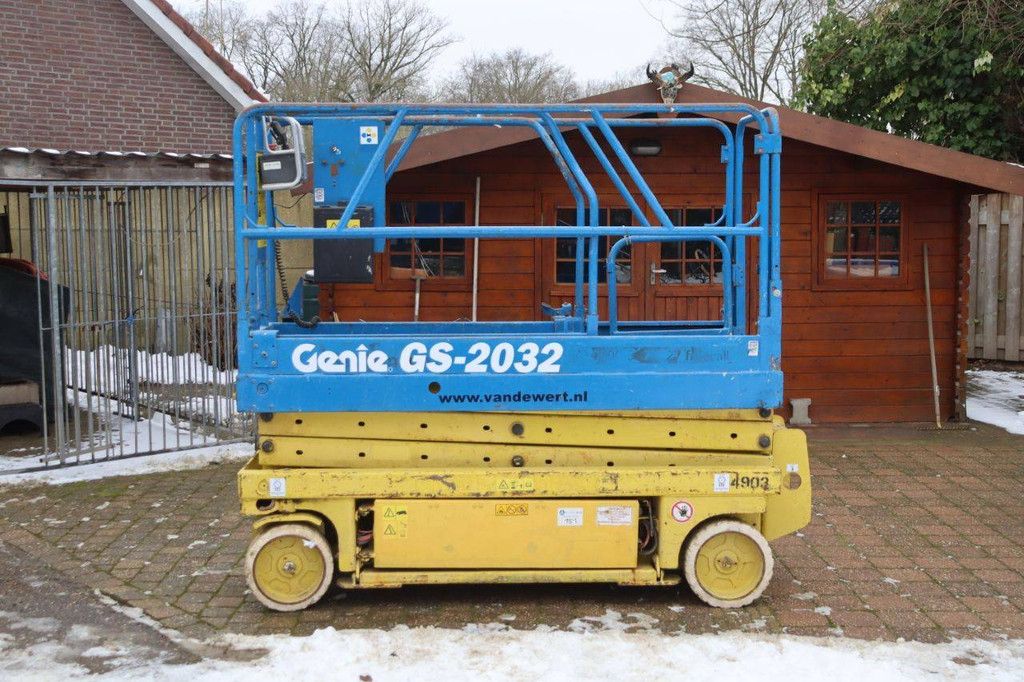 Genie GS-2032 Elektrische Scherenbühne 8,1 m 1999