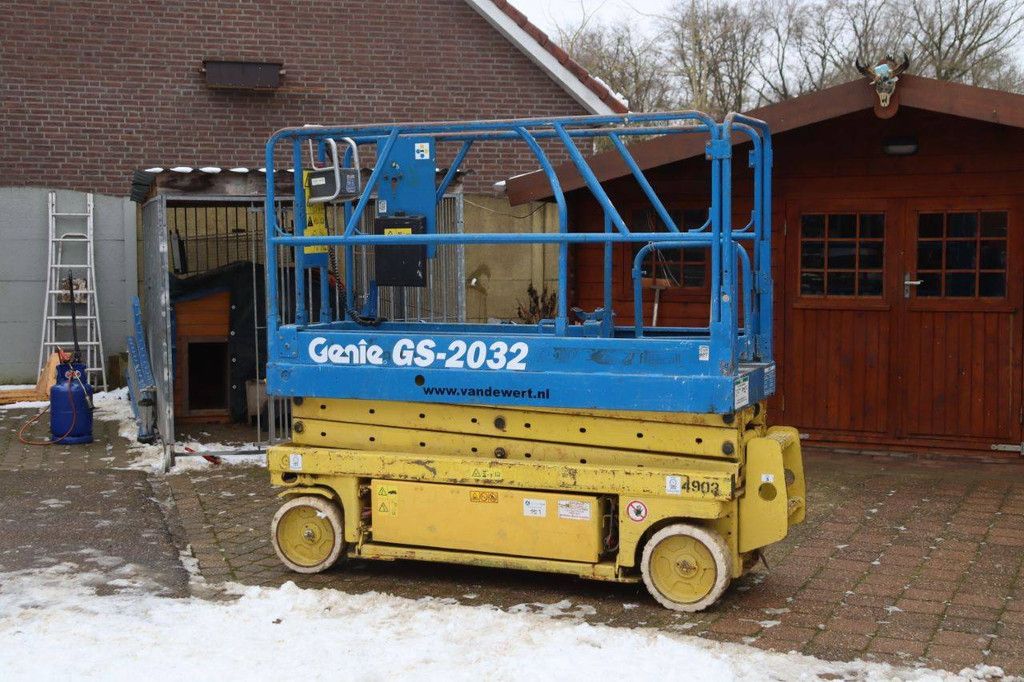 Genie GS-2032 Elektrische Scherenbühne 8,1 m 1999