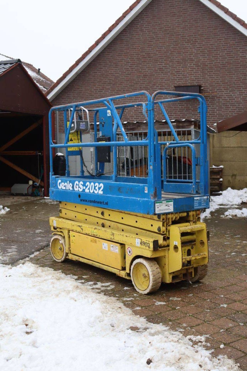 Genie GS-2032 Elektrische Scherenbühne 8,1 m 1999