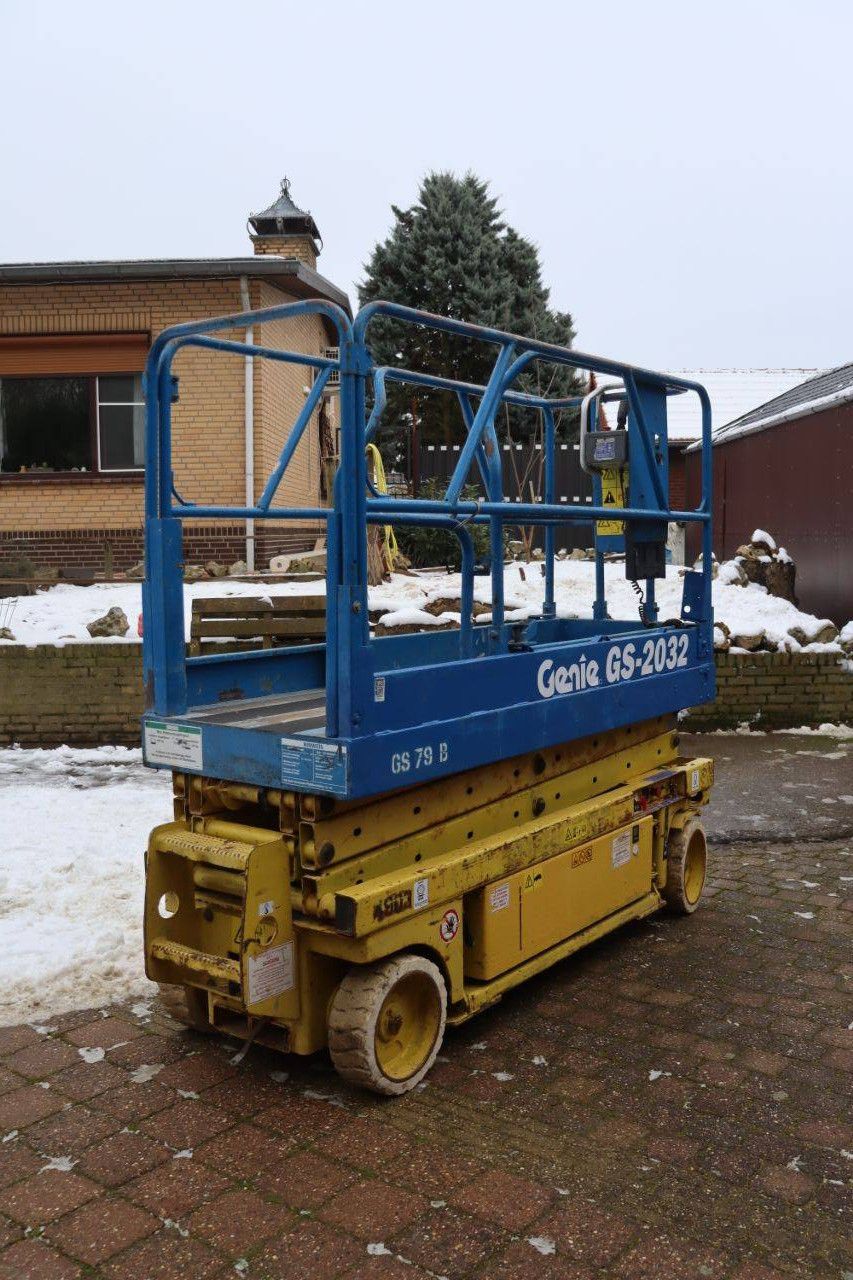 Genie GS-2032 Elektrische Scherenbühne 8,1 m 1999