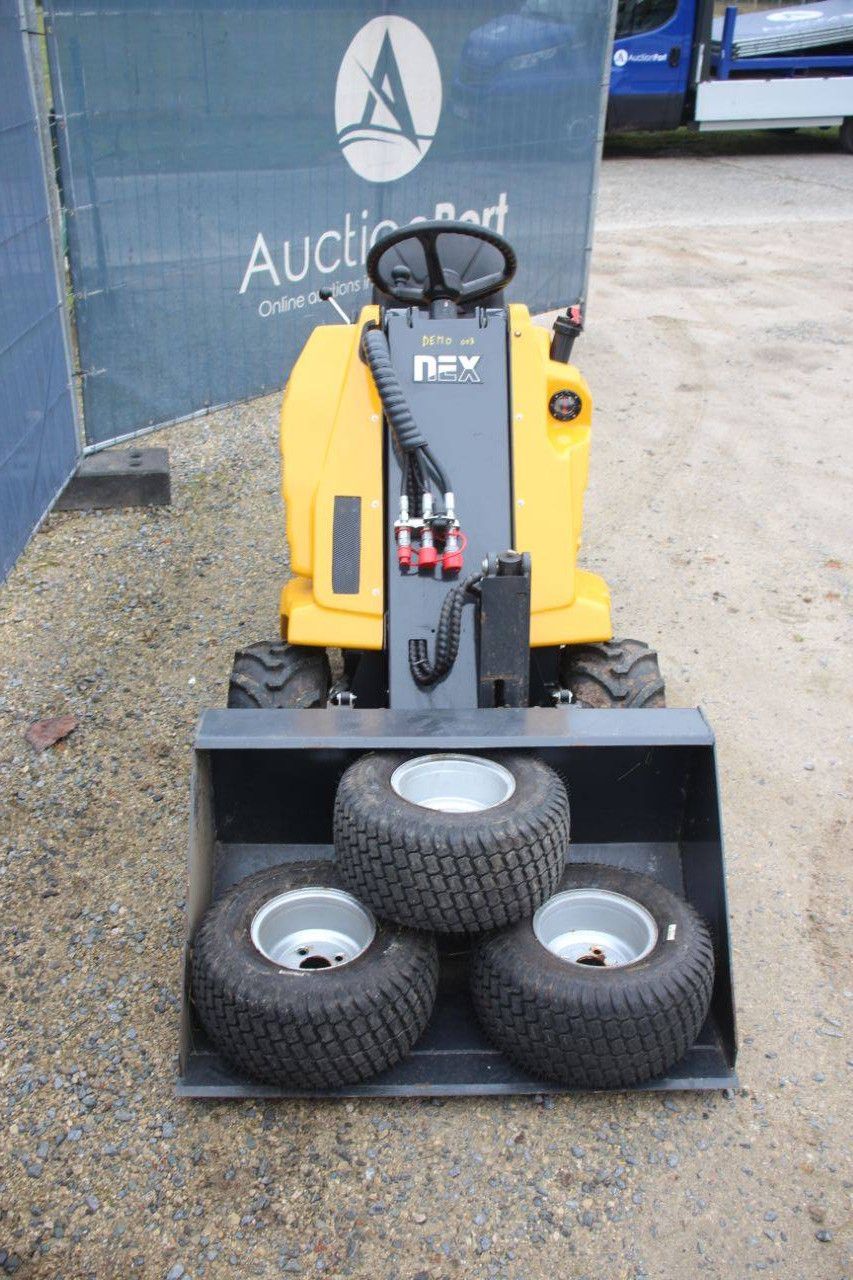 Skid steer loader Nex H130 Petrol 2024