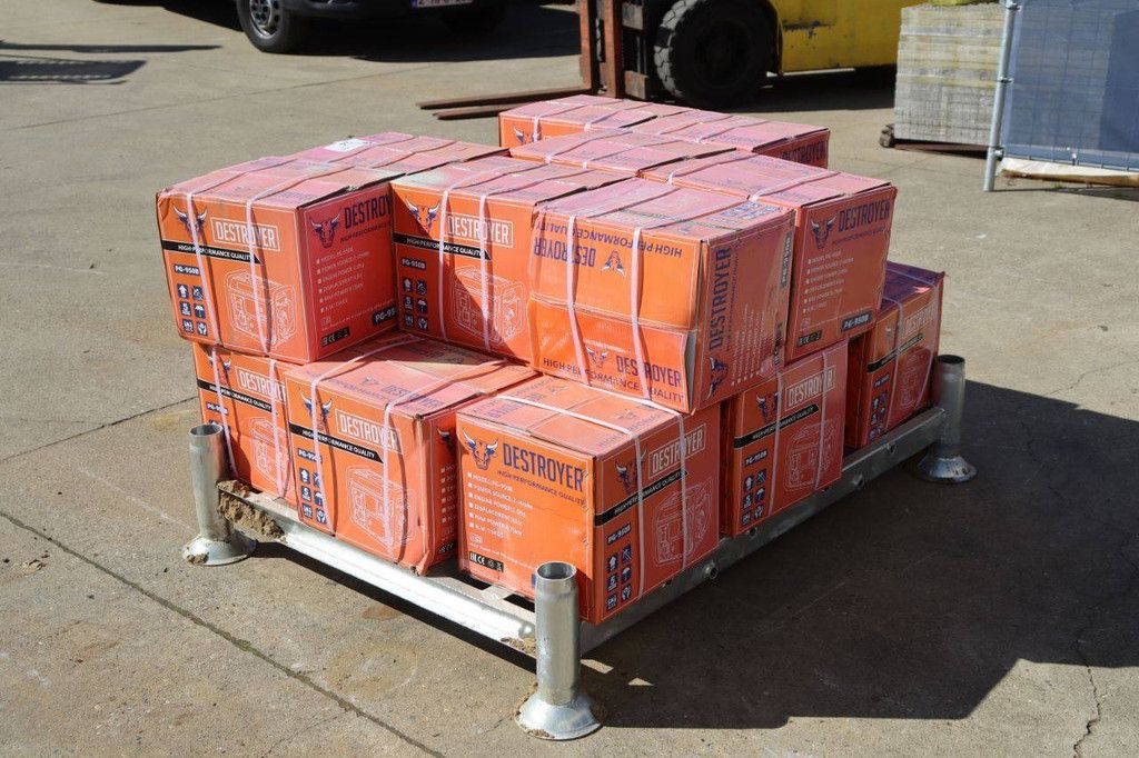 Generator Destroyer PG-950B Benzin Neu 19 Einheiten