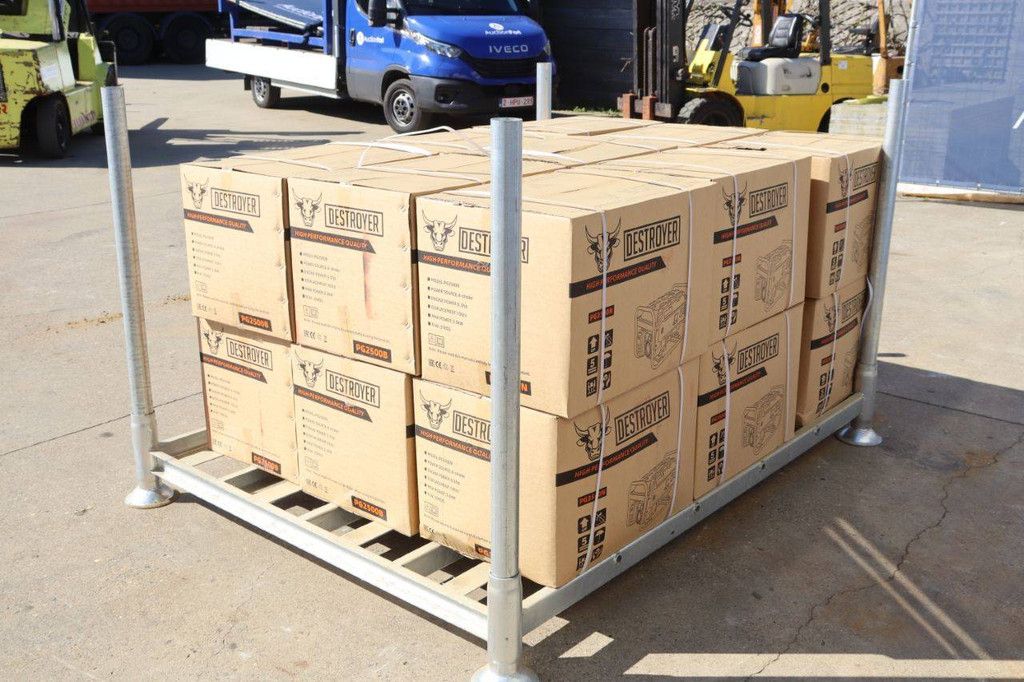 Generator Destroyer PG3500N Benzin Neu 18 Einheiten