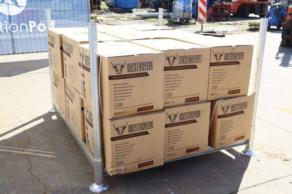 Generator Destroyer PG3500N Benzin Neu 18 Einheiten