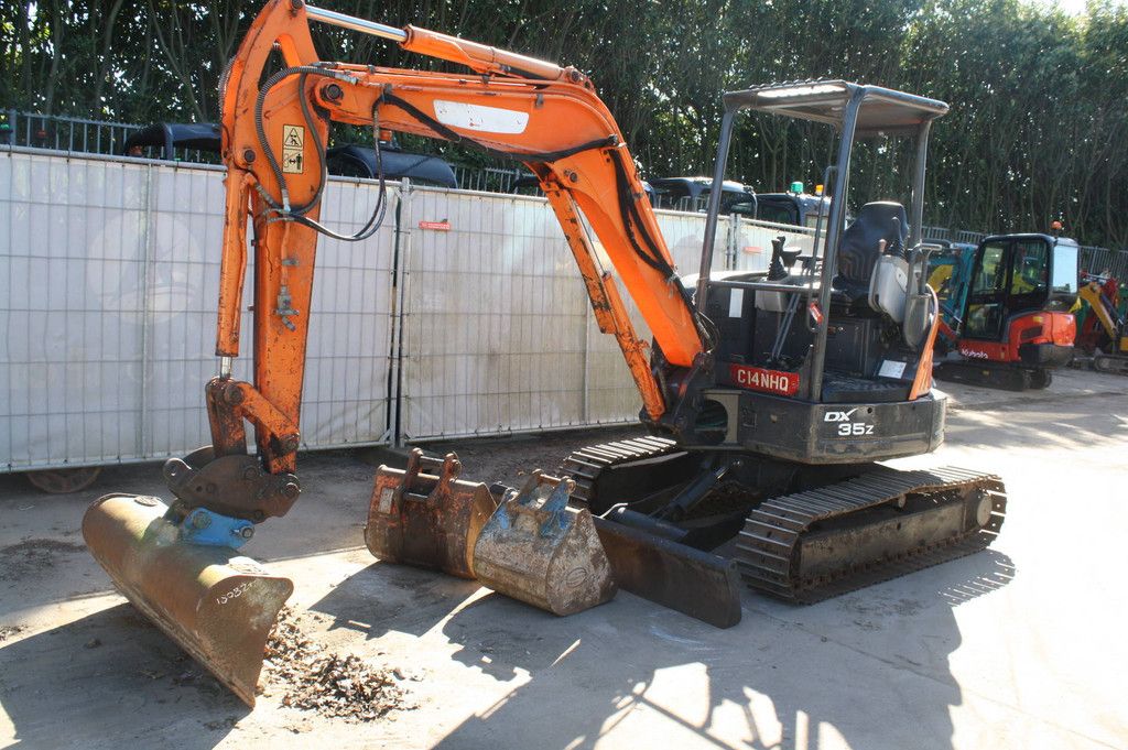 Doosan DX357 Diesel-Raupenbagger 20,3 kW 2017