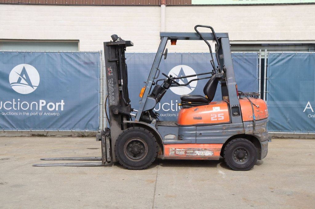 Forklift Toyota 42-6FGF25 LPG 2500kg 4.3m 1997