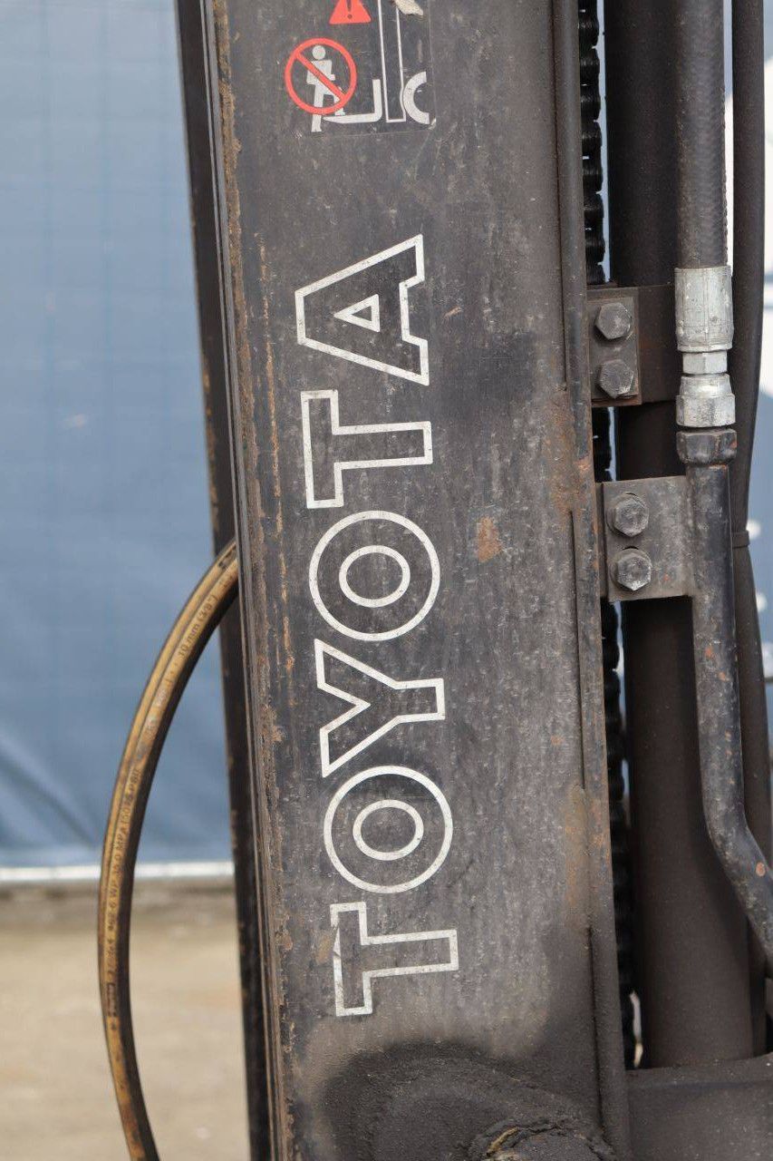 Forklift Toyota 42-6FGF25 LPG 2500kg 4.3m 1997