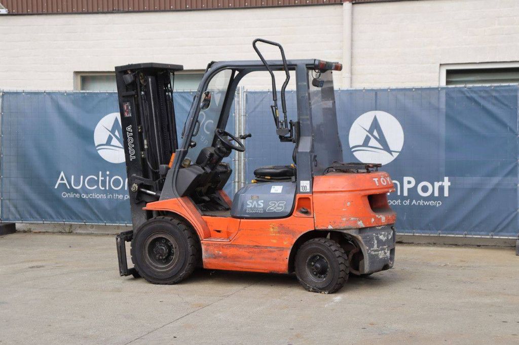 Forklift Toyota 42-7FGF25 LPG 2500kg 4.7m 2003