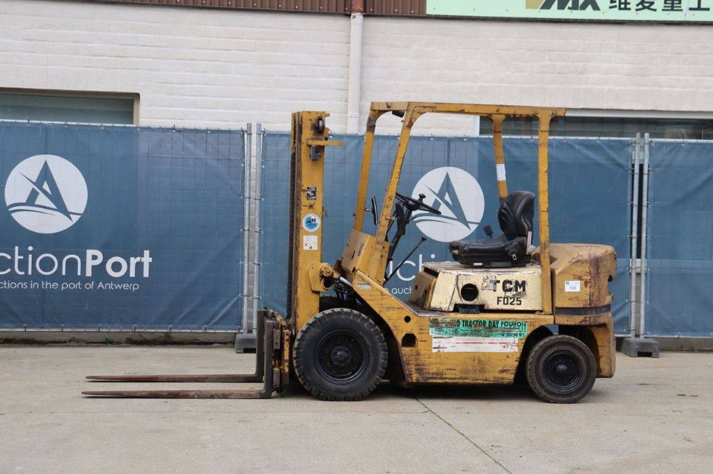 Heftruck TCM FD25 Diesel 2500kg 3.0m