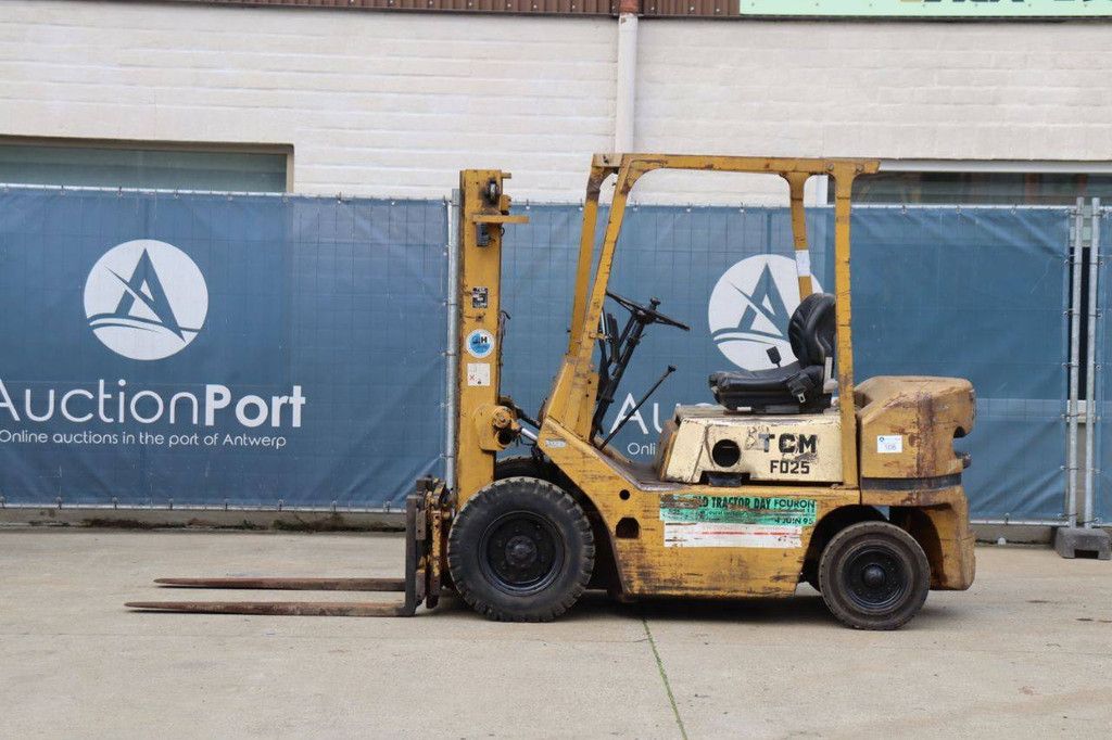 Heftruck TCM FD25 Diesel 2500kg 3.0m