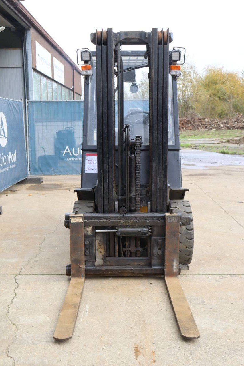 Gabelstapler Yale GDP30TF Diesel 2650 kg 4,91 m 1998