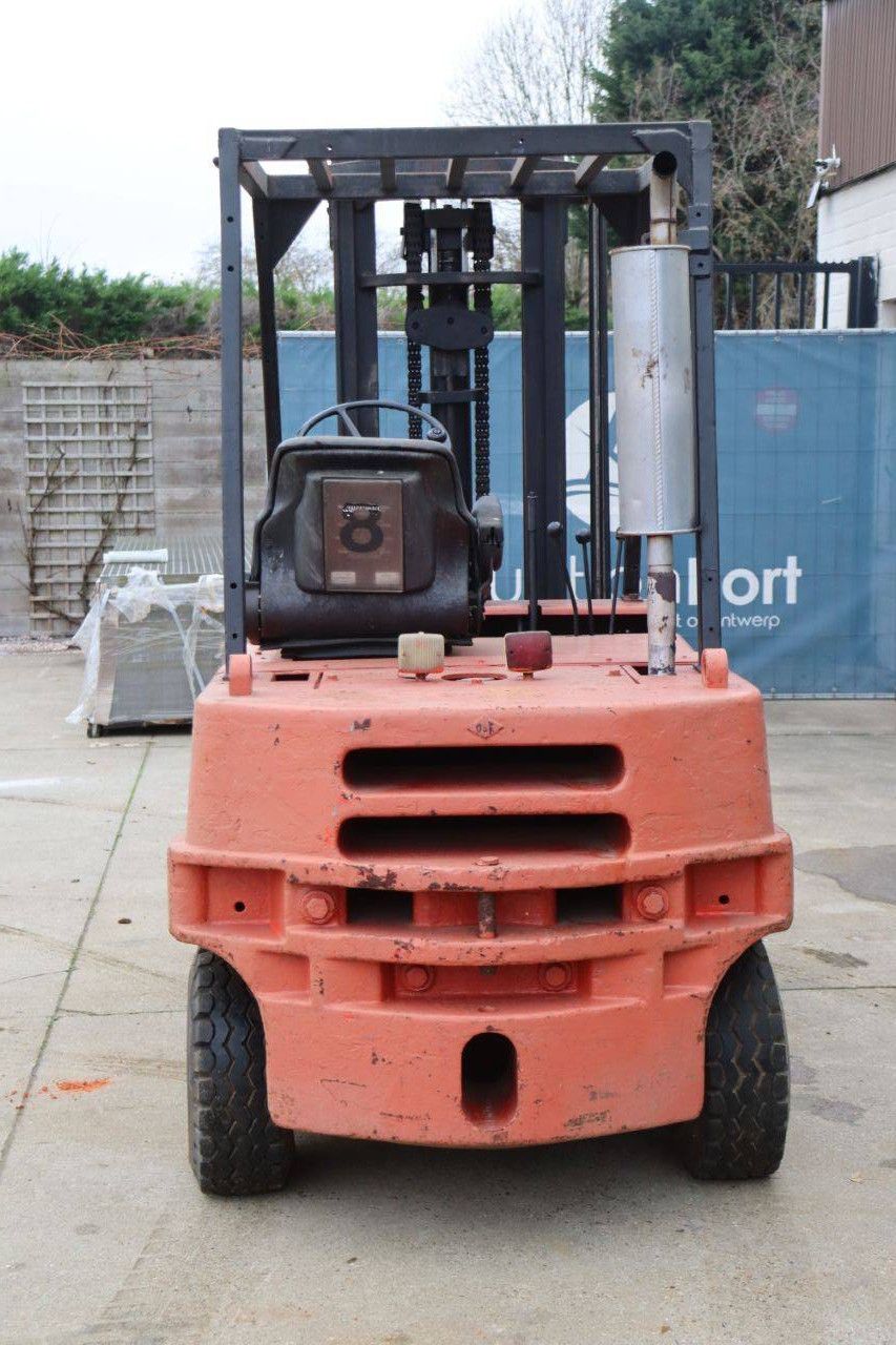 Heftruck Hyster Diesel met Kistenkantelaar