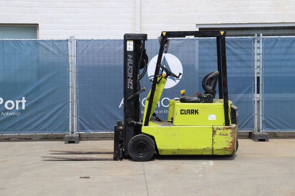 Heftruck Clark TM 15 Elektrisch 1500kg 4.97m 1985