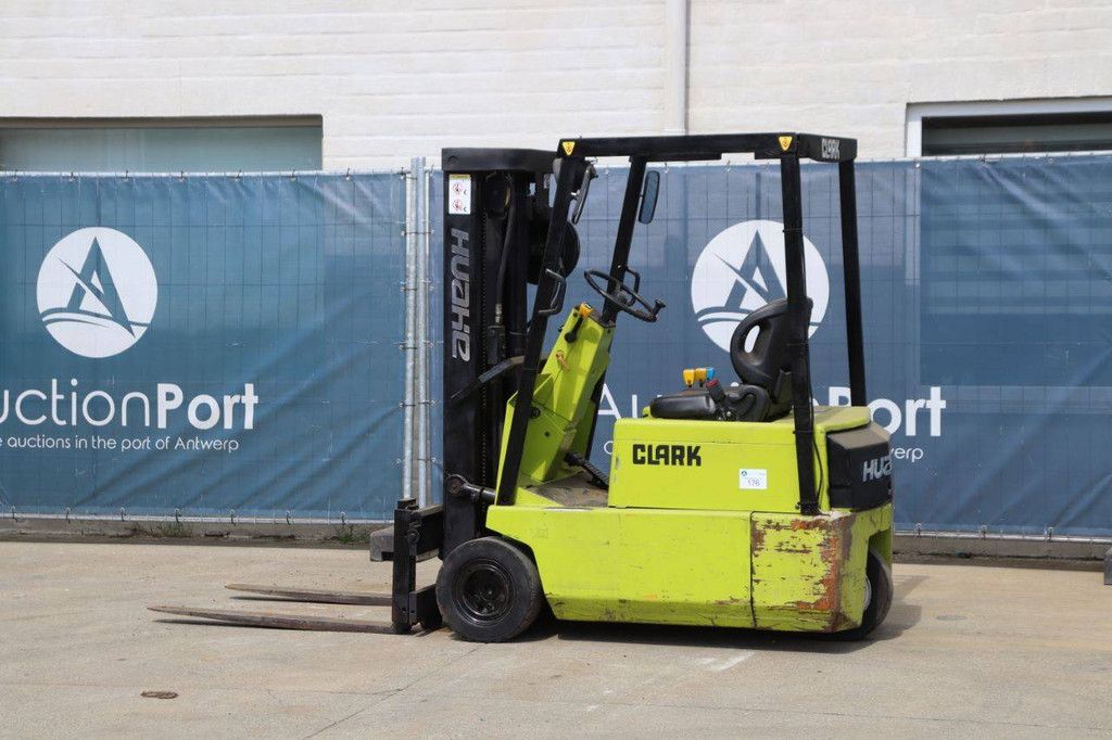 Heftruck Clark TM 15 Elektrisch 1500kg 4.97m 1985