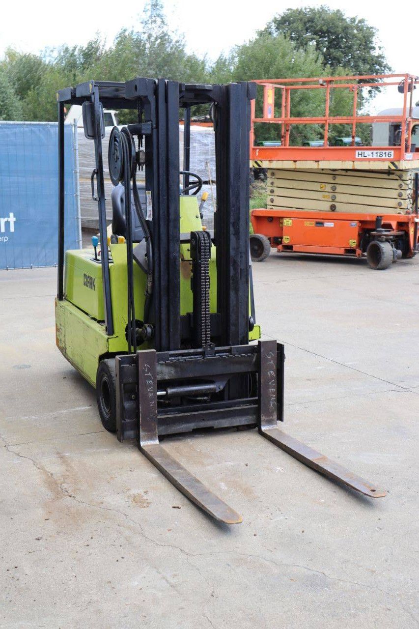 Heftruck Clark TM 15 Elektrisch 1500kg 4.97m 1985