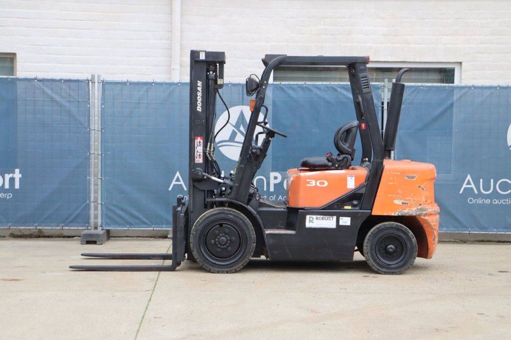 Doosan 30 Dieselstapler 3000kg