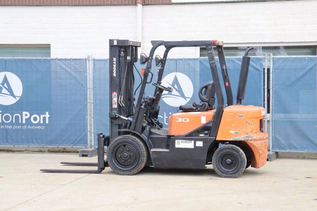 Doosan 30 Dieselstapler 3000kg