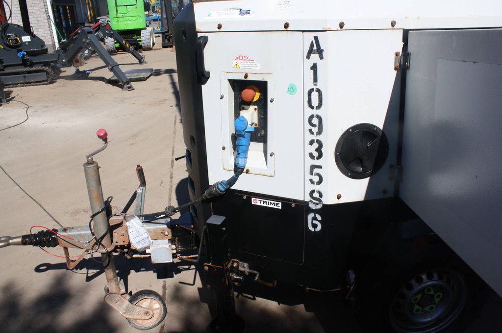 Lichtmast Trime X-HYBRID Elektrisch+Diesel 3.5kVA 2019