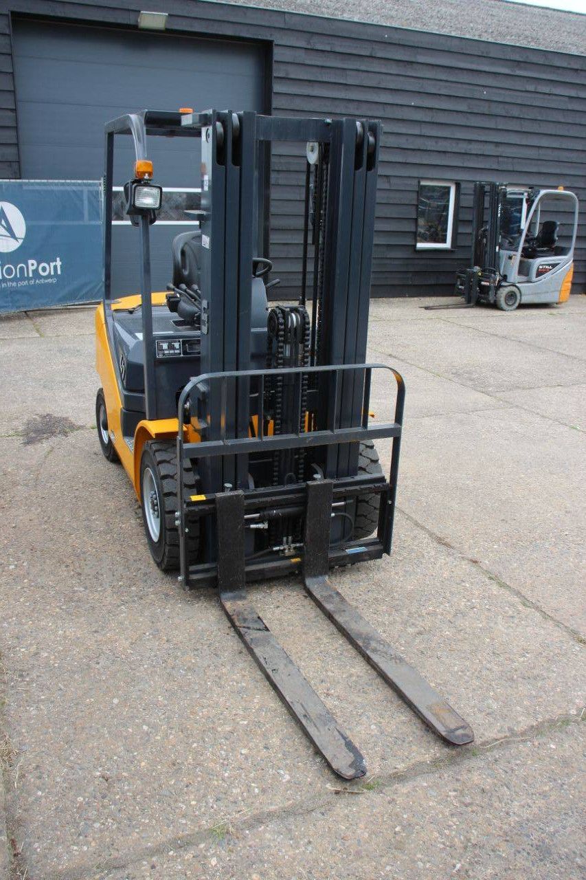 Gabelstapler N25 Diesel 2500 kg Neu
