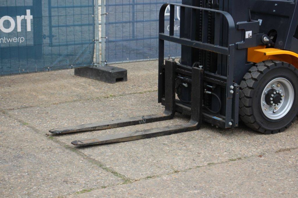 Gabelstapler N25 Diesel 2500 kg Neu