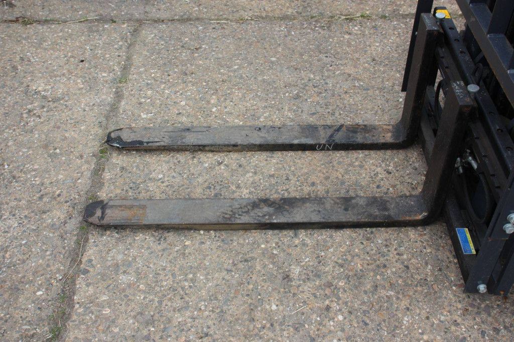 Gabelstapler N25 Diesel 2500 kg Neu