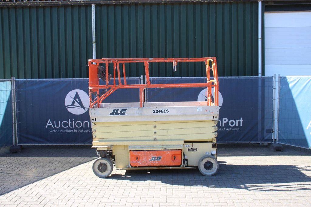 Scherenbühne JLG 3246ES Elektrisch 11,7 m
