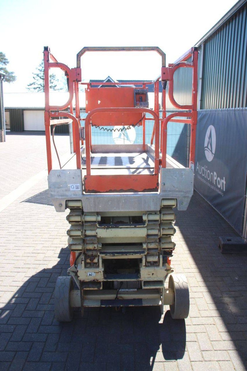 Scherenbühne JLG 3246ES Elektrisch 11,7 m