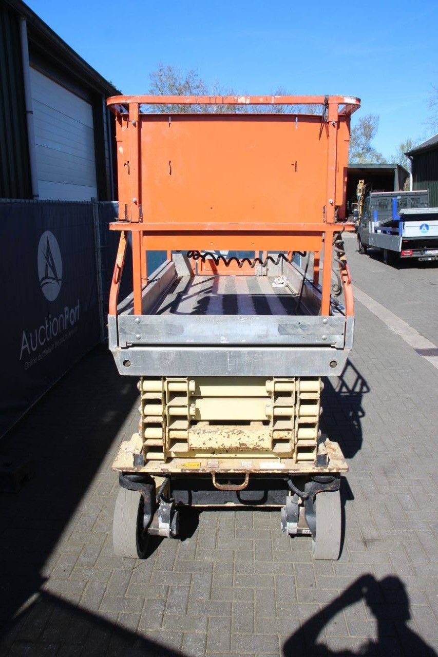 Scherenbühne JLG 3246ES Elektrisch 11,7 m