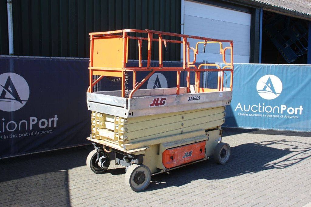 Scherenbühne JLG 3246ES Elektrisch 11,7 m