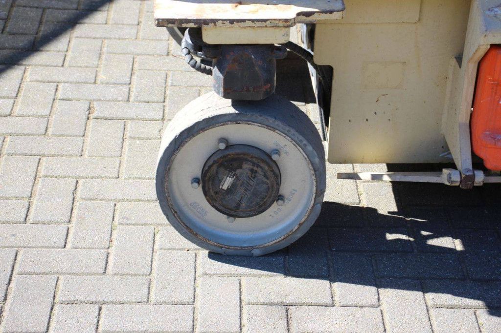 Scherenbühne JLG 3246ES Elektrisch 11,7 m