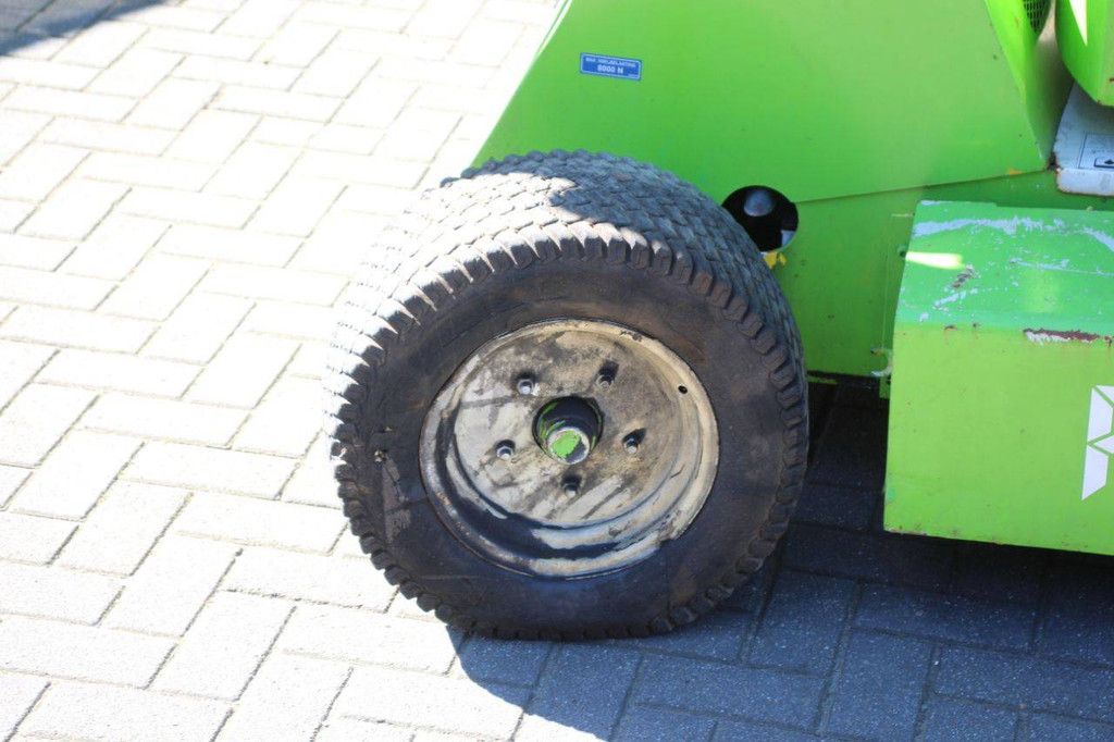 NiftyLift HR12NDE Articulated Boom Lift Electric + Diesel 12.2m 1999