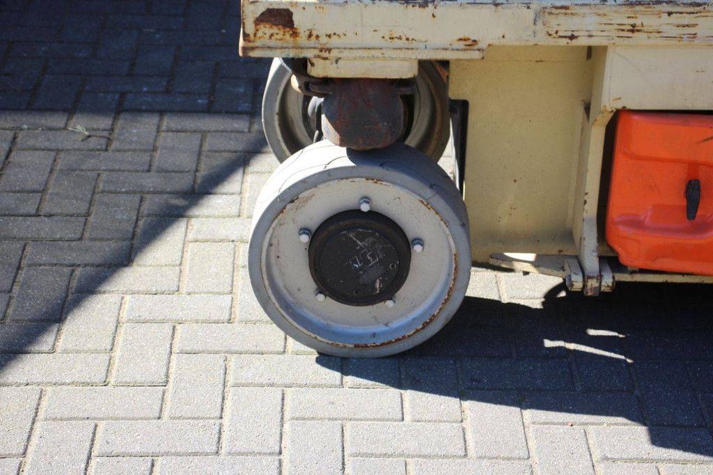 Scherenbühne JLG 2030ES Elektrisch 8,1 m 2006