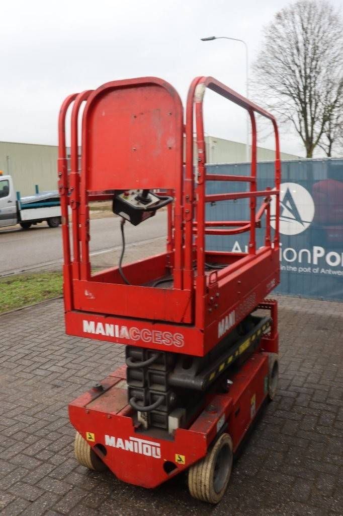 Manitou 78 XE Electric Scissor Lift 7.75m 2003